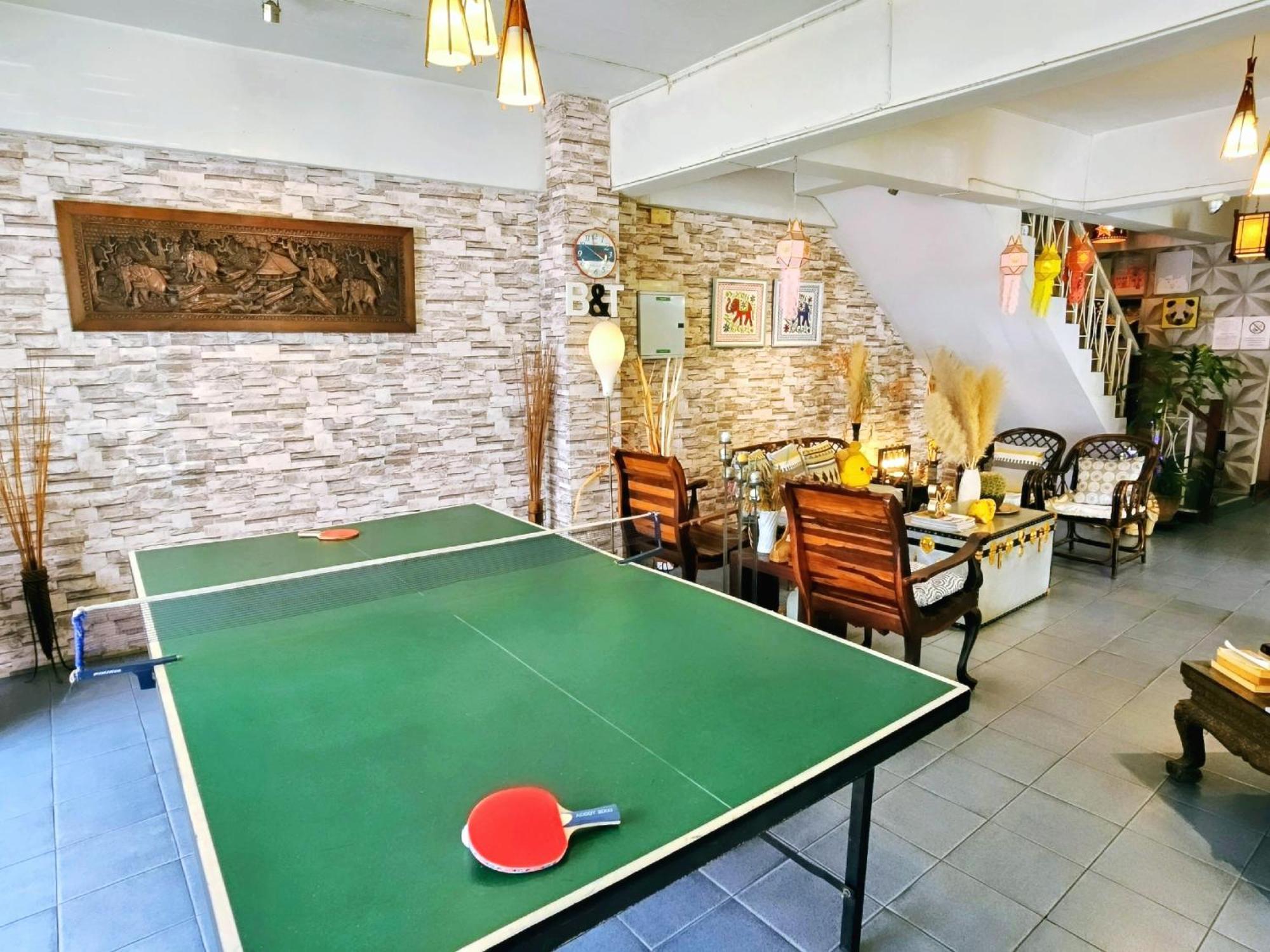 Bed And Terrace Guesthouse Чиангмай Экстерьер фото